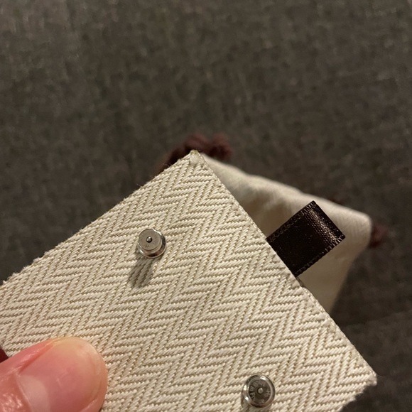 Hermes mini pop H earrings - Picture 5 of 5